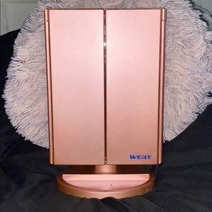 Vanity light up mirror